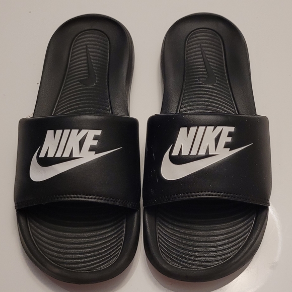 Nike Shoes - Nike slides
